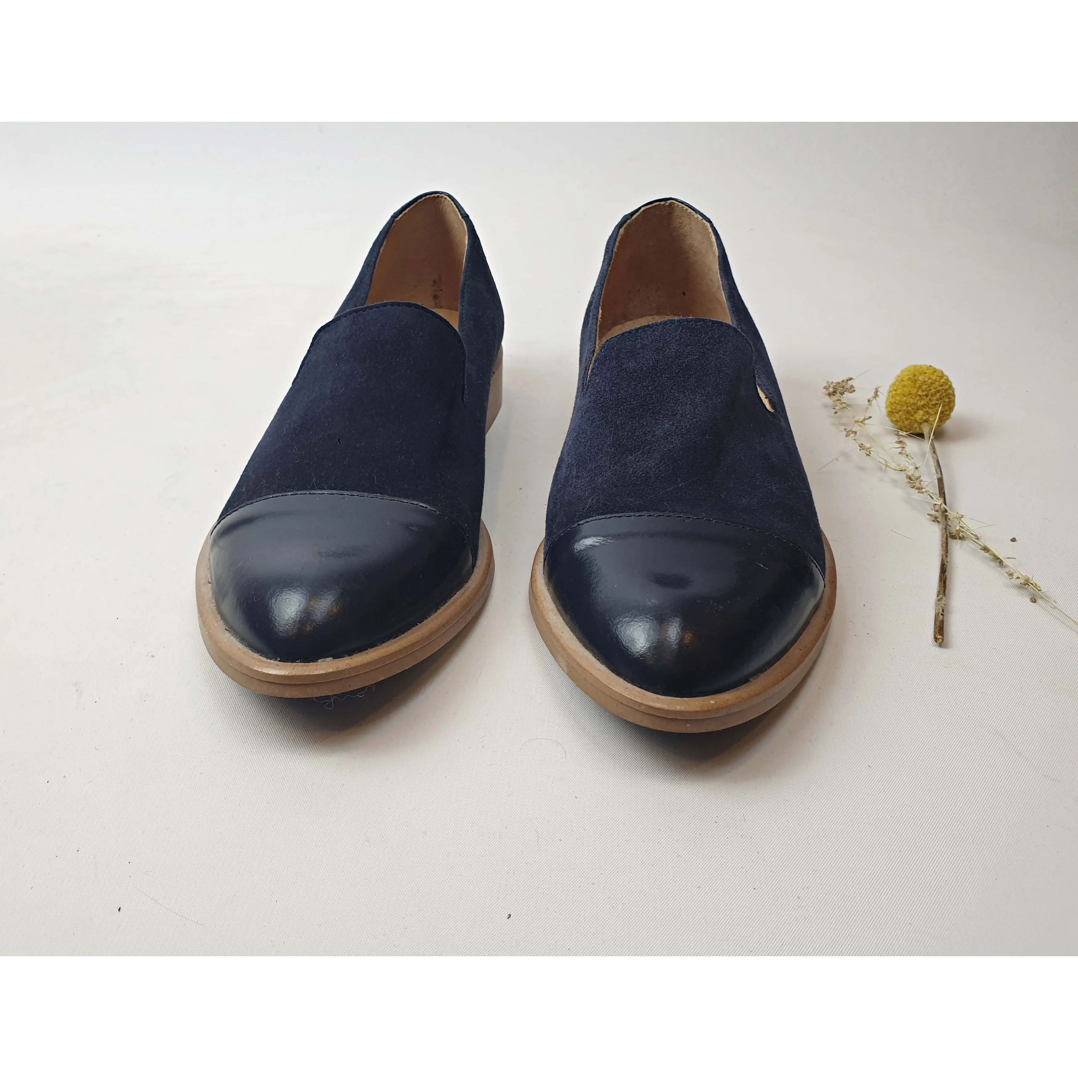 Jonak Paris navy suede leather shoes with contrasting matt toes size 38